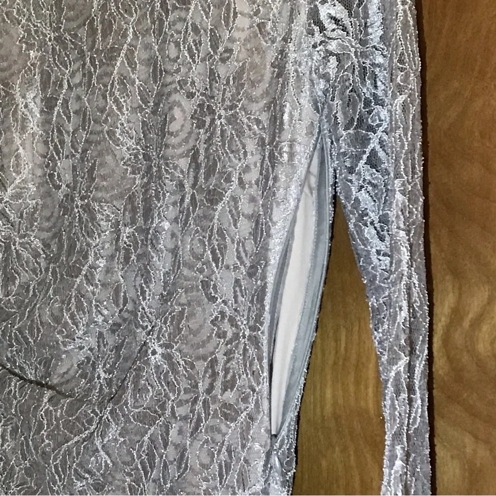 Tahari Champagne Gold Shimmering Lace Cocktail Dress 3/4 Sleeve Size 6 - Picture 6 of 9